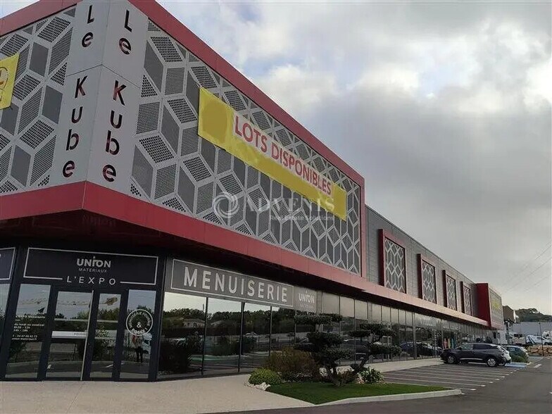 Industrial in Béziers for lease - Building Photo - Image 1 of 7