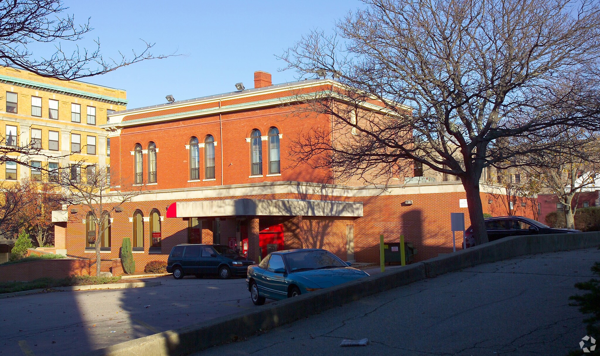 141 N Main St, Fall River, MA 02720 Retail for Sale