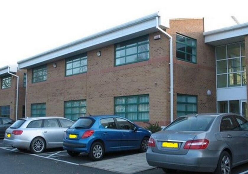 Euxton Ln, Euxton for lease - Building Photo - Image 1 of 1