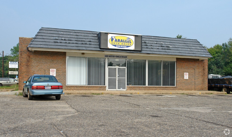 2905 Lower Wetumpka Rd, Montgomery, AL 36110