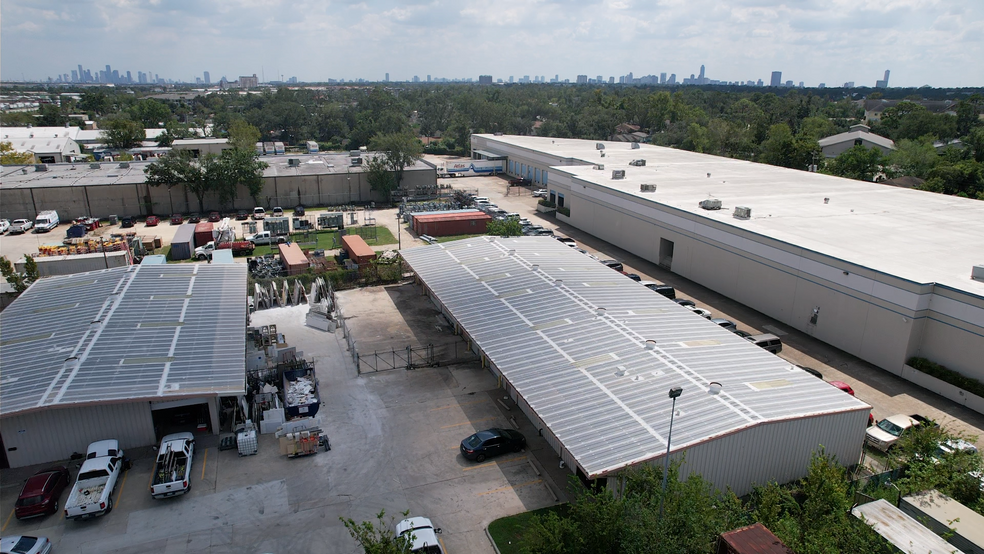 11437 Todd St, Houston, TX for lease - Building Photo - Image 3 of 14