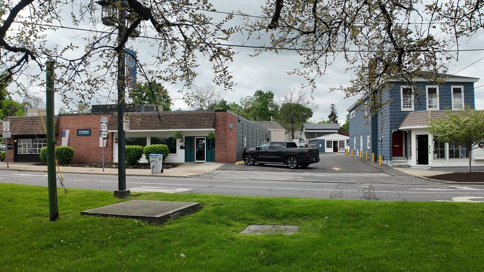 100 Salt Springs Rd, Fayetteville, NY for sale Building Photo- Image 1 of 1