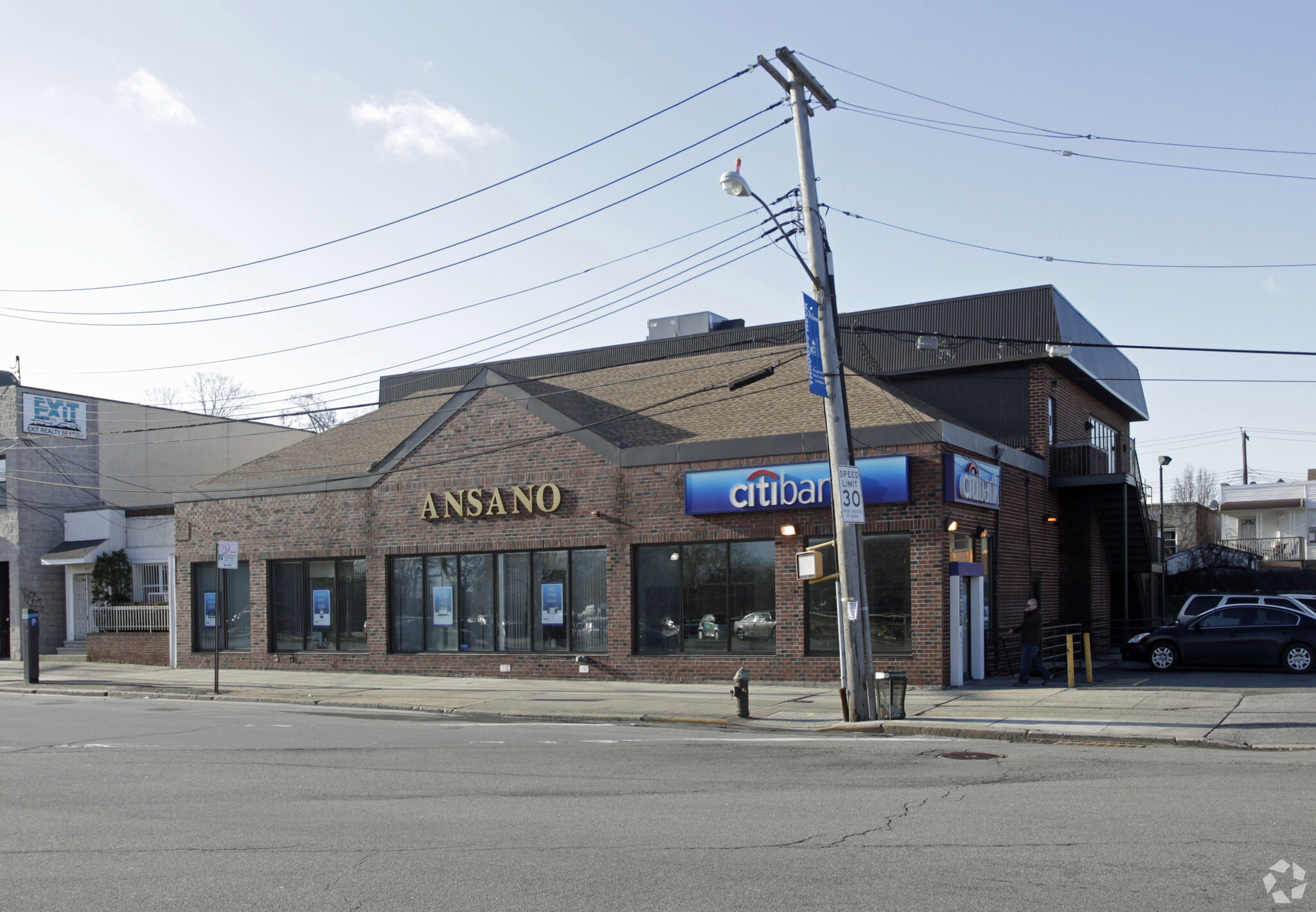 3924 E Tremont Ave, Bronx, NY for lease Building Photo- Image 1 of 14