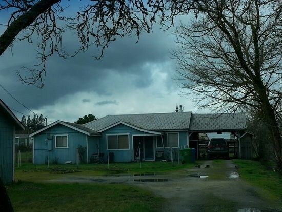 1662 Dowell Rd, Grants Pass, OR for sale Primary Photo- Image 1 of 1