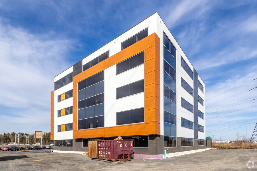 11900 Rue De L'avenir, Mirabel, QC for sale - Building Photo - Image 2 of 4