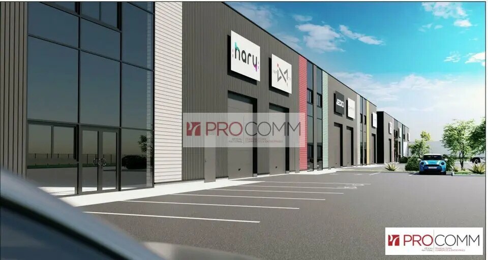 Flex in Chartres for lease - Building Photo - Image 3 of 12