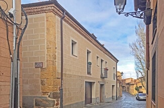 More details for Calle Velarde, 9, Segovia - Multifamily for Sale