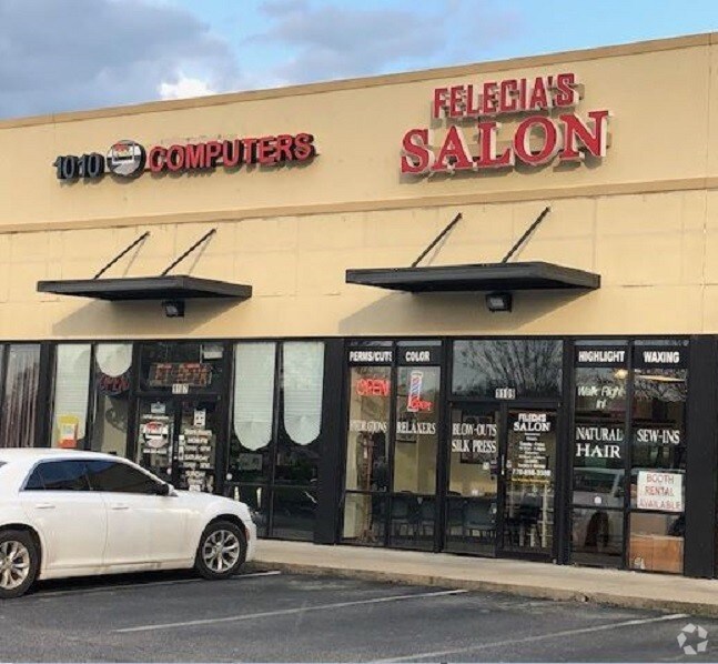 Retail in McDonough, GA for sale Primary Photo- Image 1 of 1