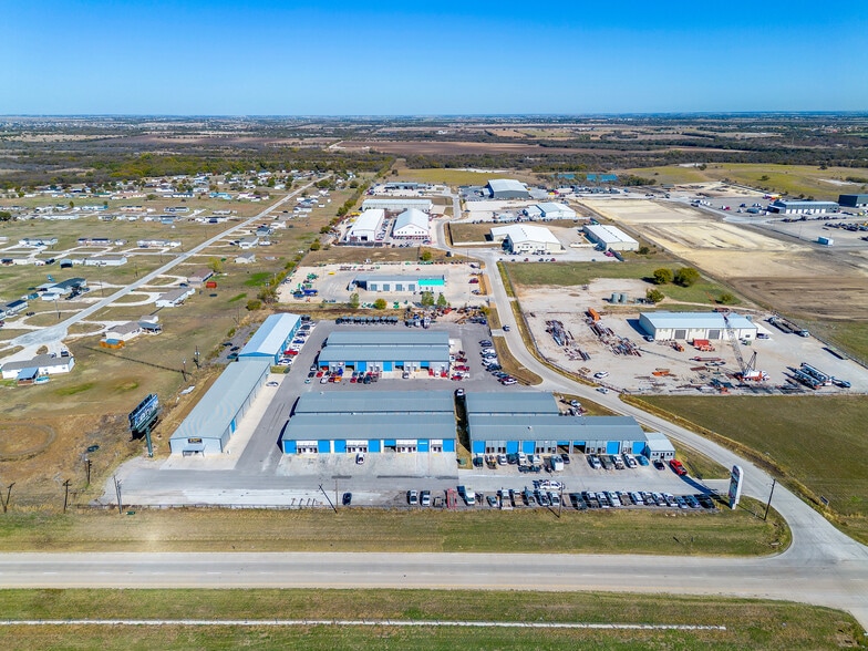 6225 E Highway 114, Rhome, TX for lease - Building Photo - Image 2 of 14