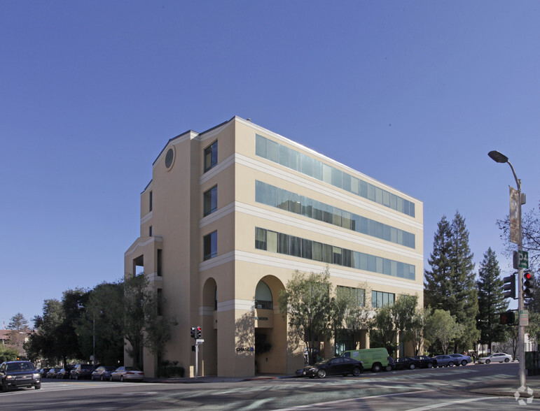 300 Hamilton Ave, Palo Alto, CA for lease - Building Photo - Image 1 of 5