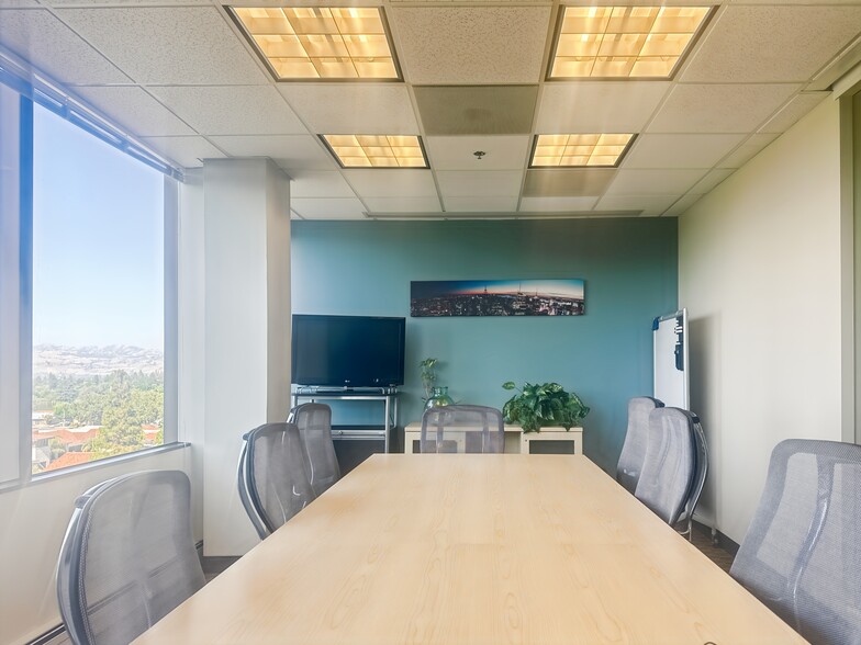 1999 S Bascom Ave, Campbell, CA for lease - Interior Photo - Image 2 of 11