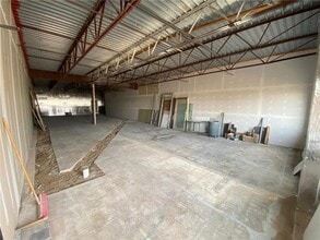 1380 E Bridge St, Redwood Falls, MN for lease Interior Photo- Image 1 of 2