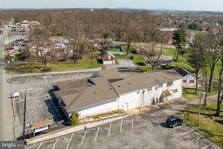 915 N Hanover St, Elizabethtown, PA for lease - Building Photo - Image 2 of 94