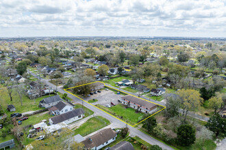 905 Campus St, Beaumont, TX - AERIAL  map view - Image1
