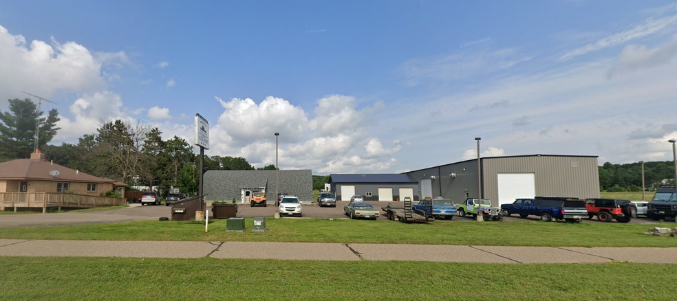 6129 Sandstone Rd, Eau Claire, WI for sale - Building Photo - Image 2 of 19