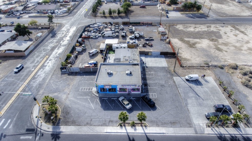 5485 E Lake Mead Blvd, Las Vegas, NV for sale - Aerial - Image 2 of 4