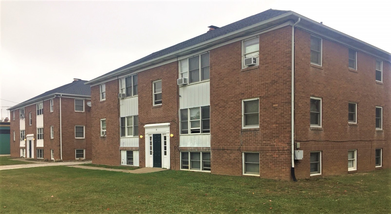 22 S Pershing Ave, Akron, OH for sale Building Photo- Image 1 of 1