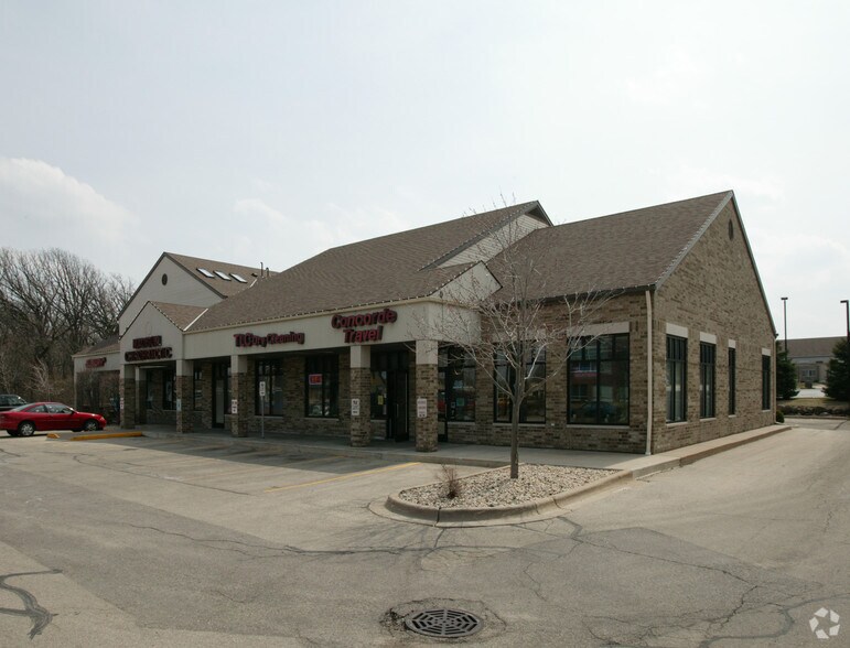 650-672 N High Point Rd, Madison, WI for sale - Building Photo - Image 1 of 1