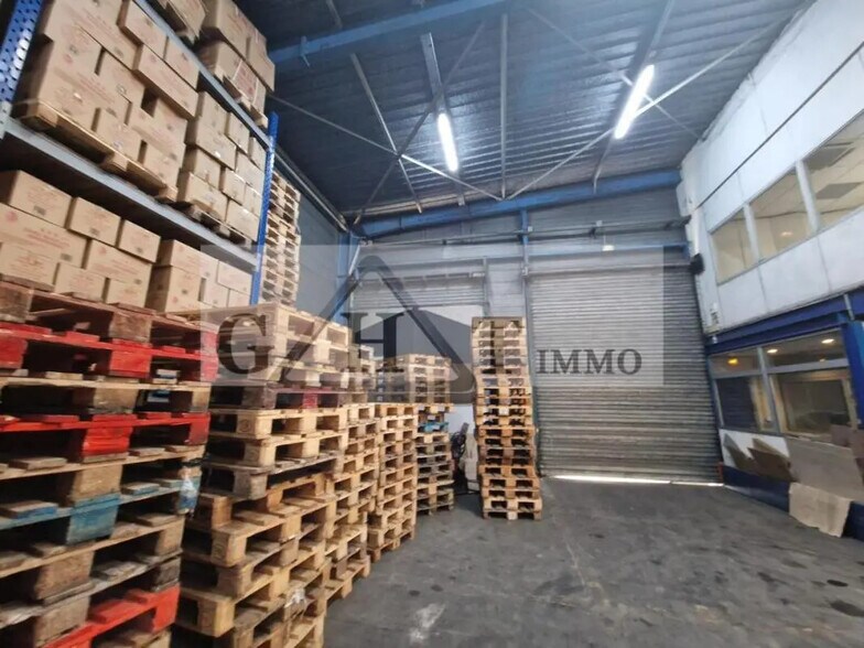 Office in Sarcelles for lease - Building Photo - Image 3 of 10