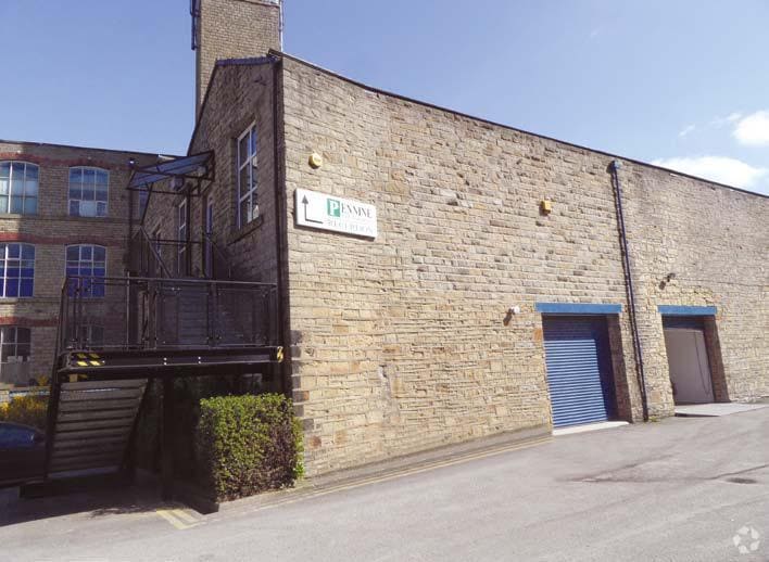 Quebec St, Elland for sale - Primary Photo - Image 1 of 1