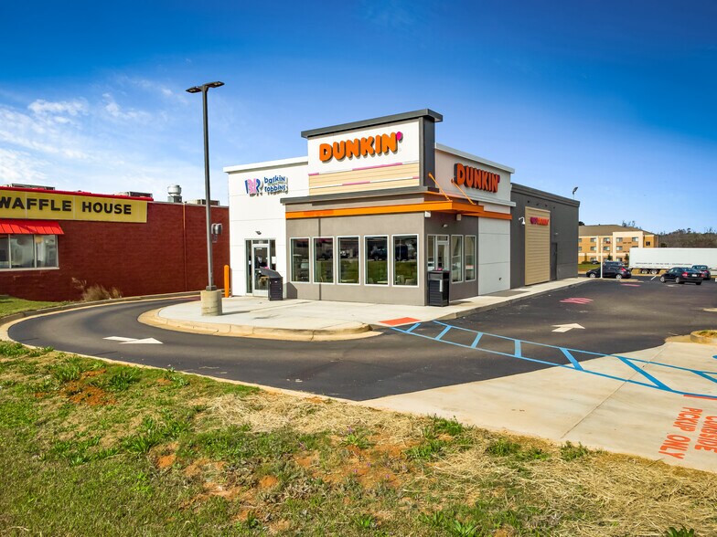 100 Troy Plaza Loop, Troy, AL for sale - Building Photo - Image 1 of 1