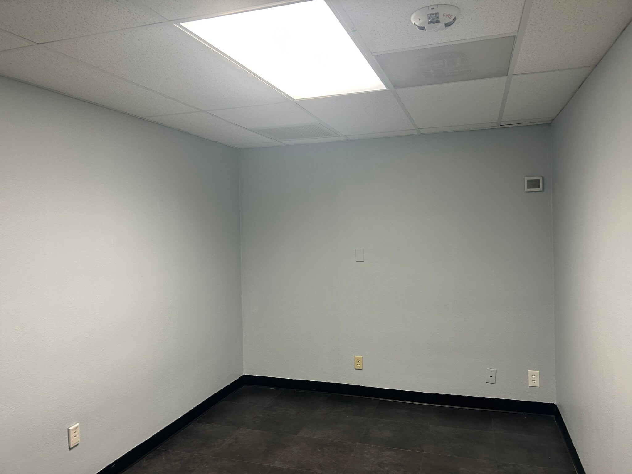 1211 N 1st Ave, Saint Petersburg, FL for lease Interior Photo- Image 1 of 2