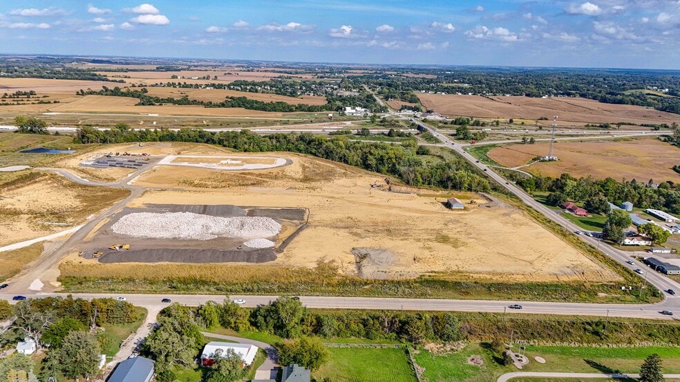 I-380 120th St NW, Cedar Rapids, IA for sale - Building Photo - Image 3 of 8