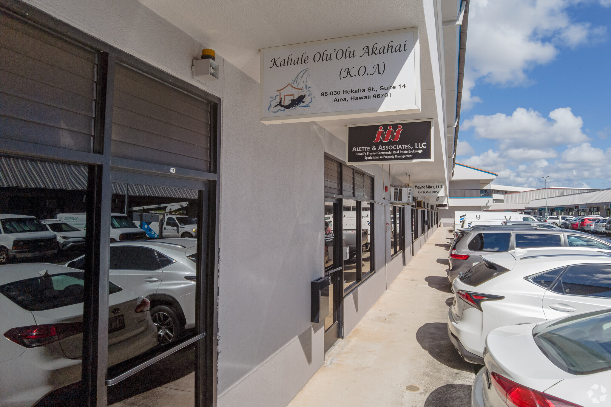 98025 Hekaha St, Aiea, HI 96701 Harbor Center