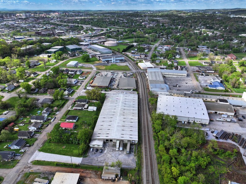 2129 Chipman St, Knoxville, TN 37917 Industrial for Sale