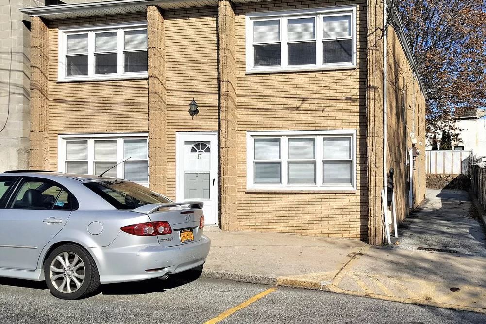 17 Mallory Ave, Staten Island, NY for sale Building Photo- Image 1 of 1