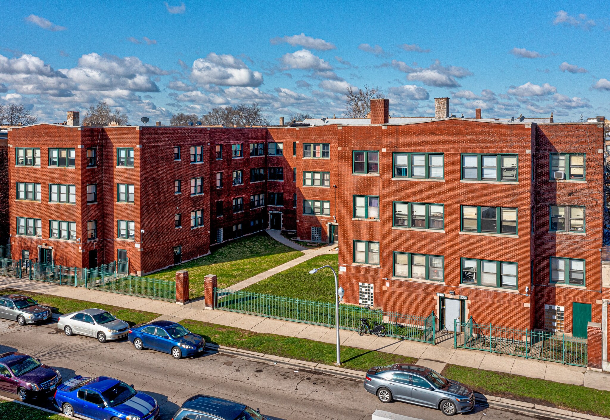 7910 S Ingleside Ave, Chicago, IL for sale Building Photo- Image 1 of 1