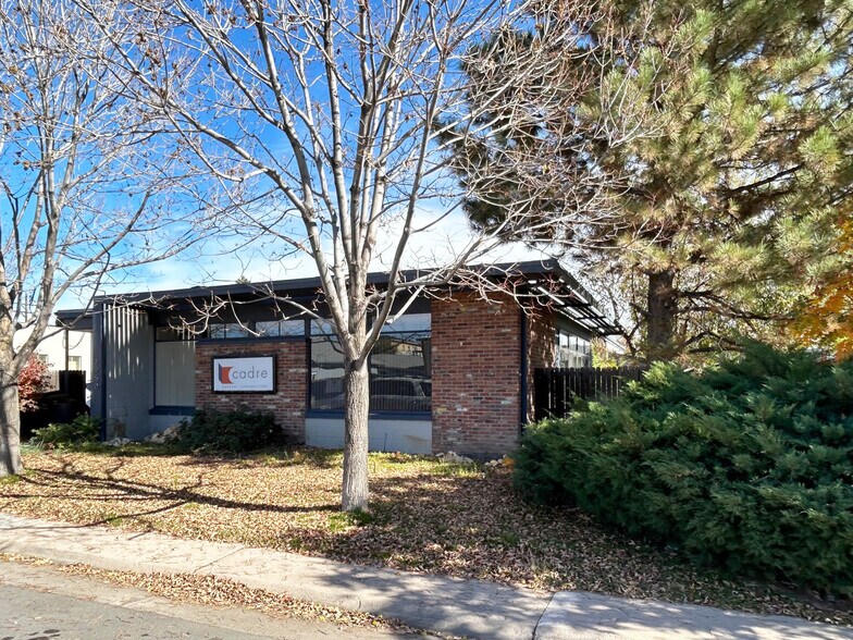 2950 S Fox St, Englewood, CO 80110