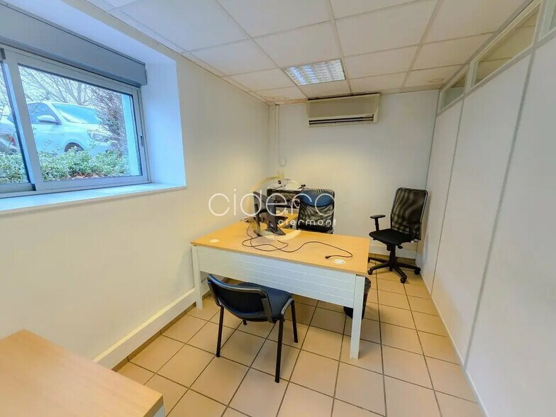 Office in Clermont-Ferrand for lease - Interior Photo - Image 3 of 11