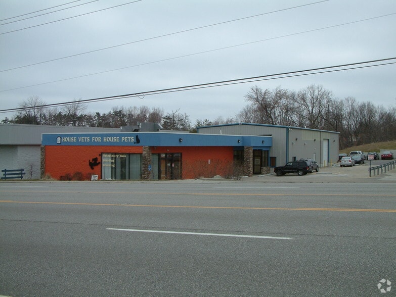 8240 Beechmont Ave, Cincinnati, OH for sale - Primary Photo - Image 1 of 2