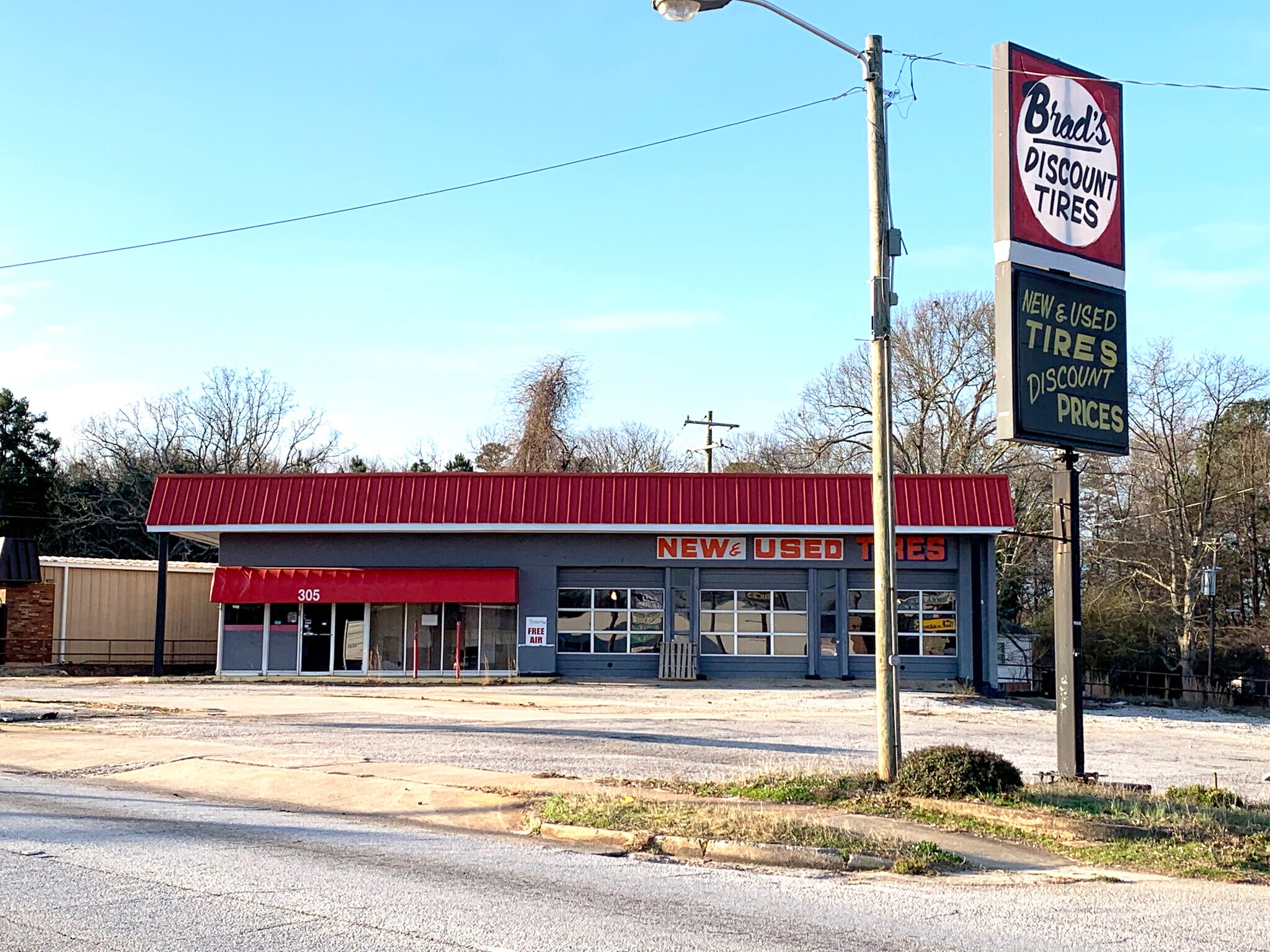 305 N Main St, Mauldin, SC for sale Building Photo- Image 1 of 1