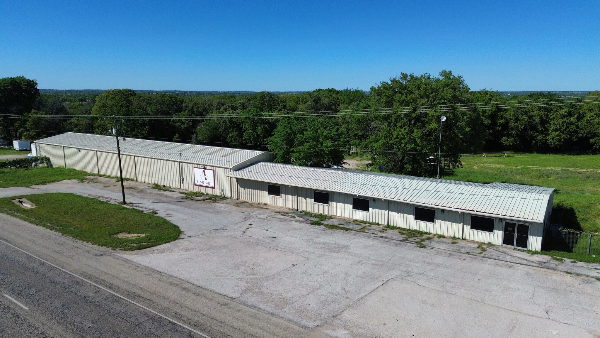 2791 E Highway 199, Springtown, TX for lease Building Photo- Image 1 of 9