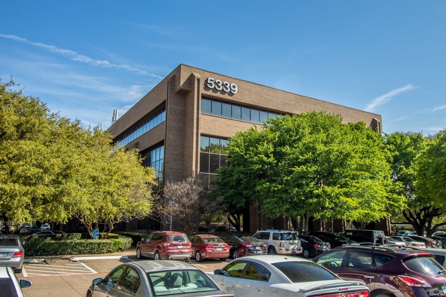 5339 Alpha Rd, Dallas, TX for lease - Building Photo - Image 1 of 19