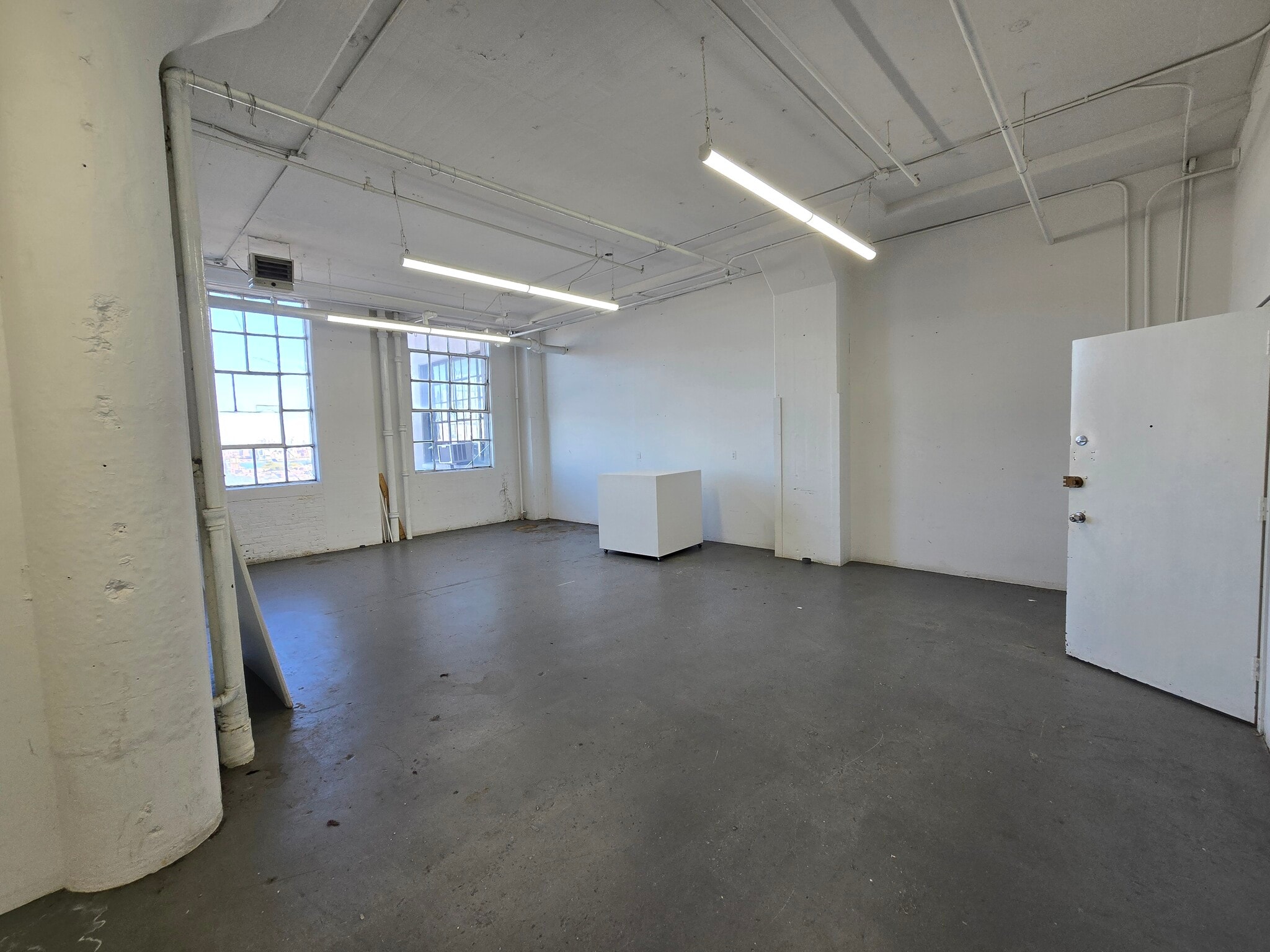 600 Palisade Ave, Union City, NJ for lease Interior Photo- Image 1 of 4