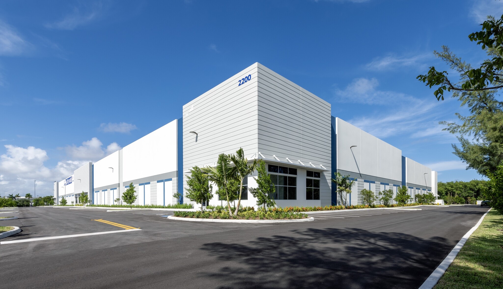 2200 NE 7th Ave, Dania Beach, FL for sale Building Photo- Image 1 of 1