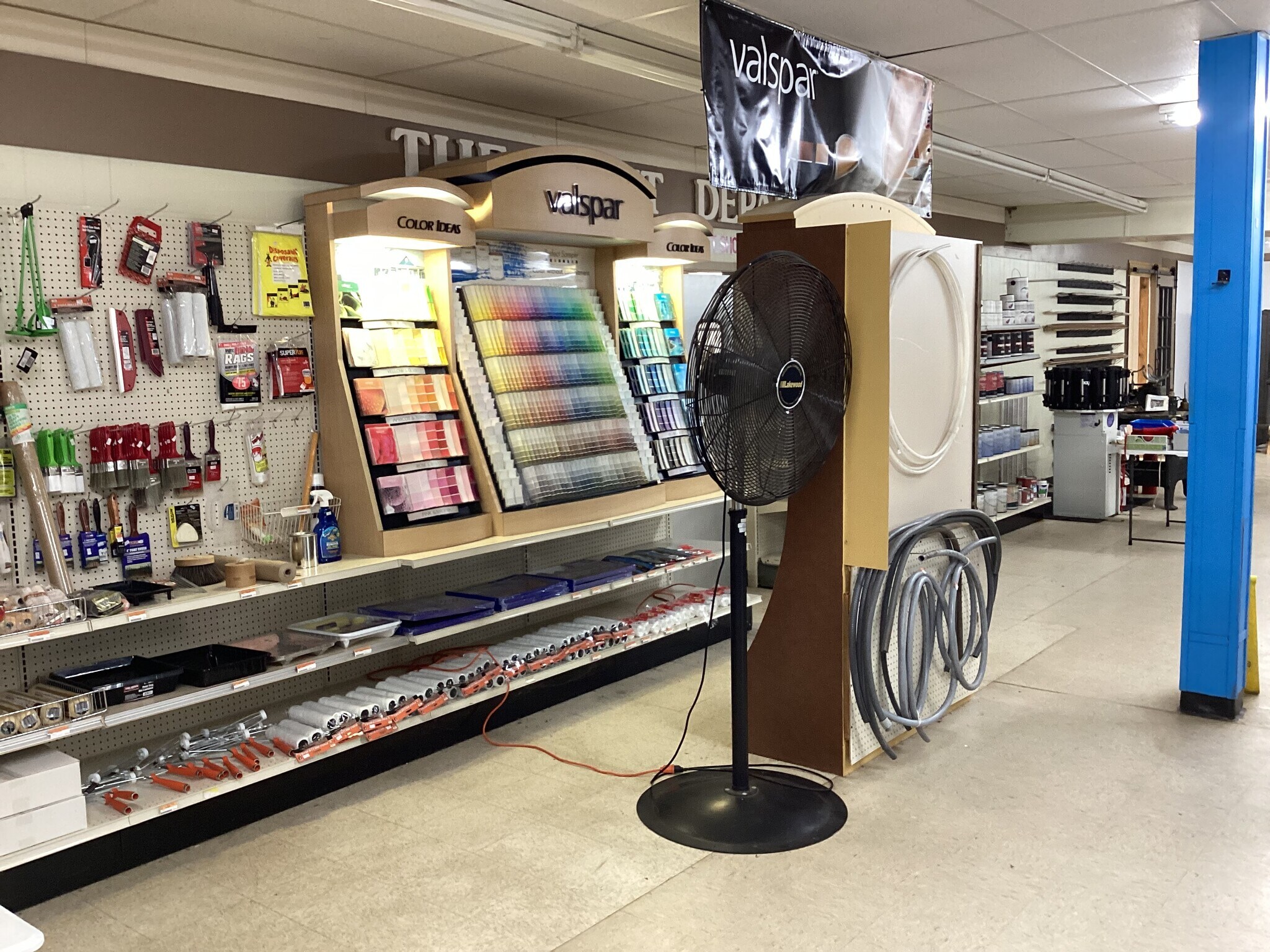 7811 Main, Dozier, AL 36028 Dozier Building Supply