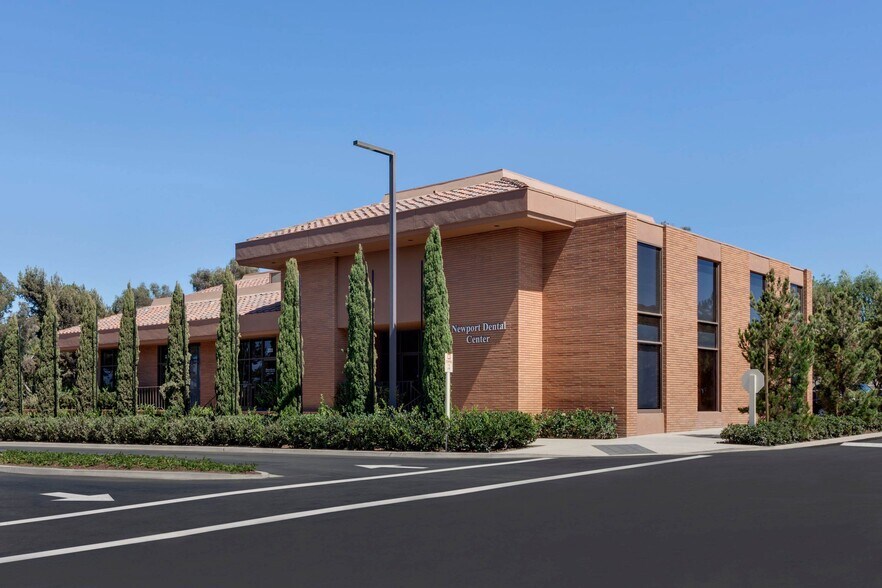 2101-2131 San Joaquin Hills Rd, Newport Beach, CA for lease - Building Photo - Image 1 of 17