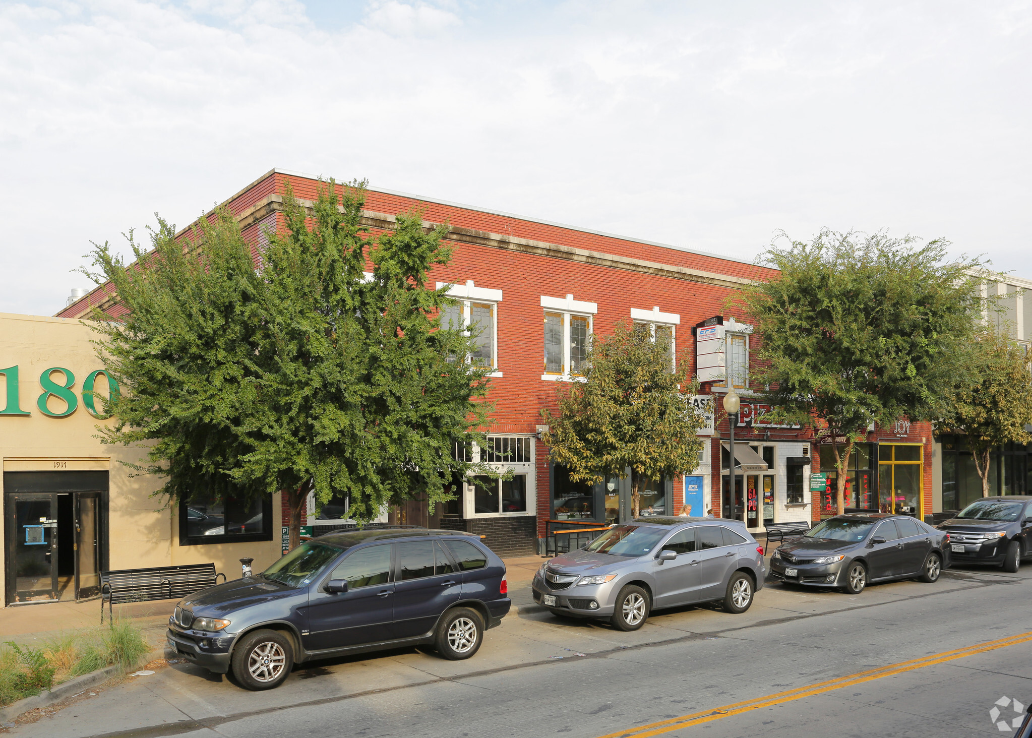 1919-1927 Greenville Ave, Dallas, TX for lease Building Photo- Image 1 of 10