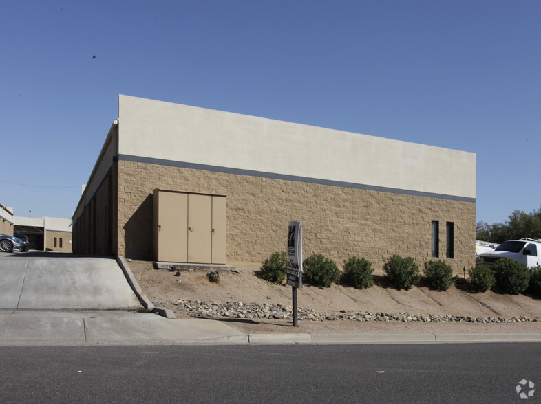 1201 N 54th Ave, Phoenix, AZ for lease - Building Photo - Image 3 of 6