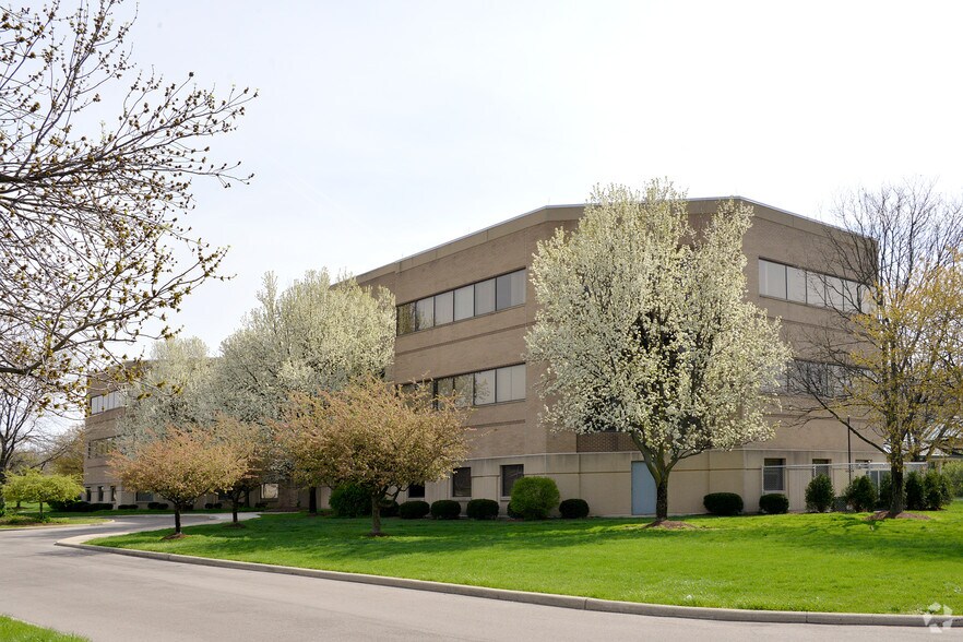 1530 Needmore Rd, Dayton, OH for lease - Building Photo - Image 3 of 9