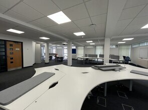 Brynmill Terrace, Sketty for lease Interior Photo- Image 2 of 6