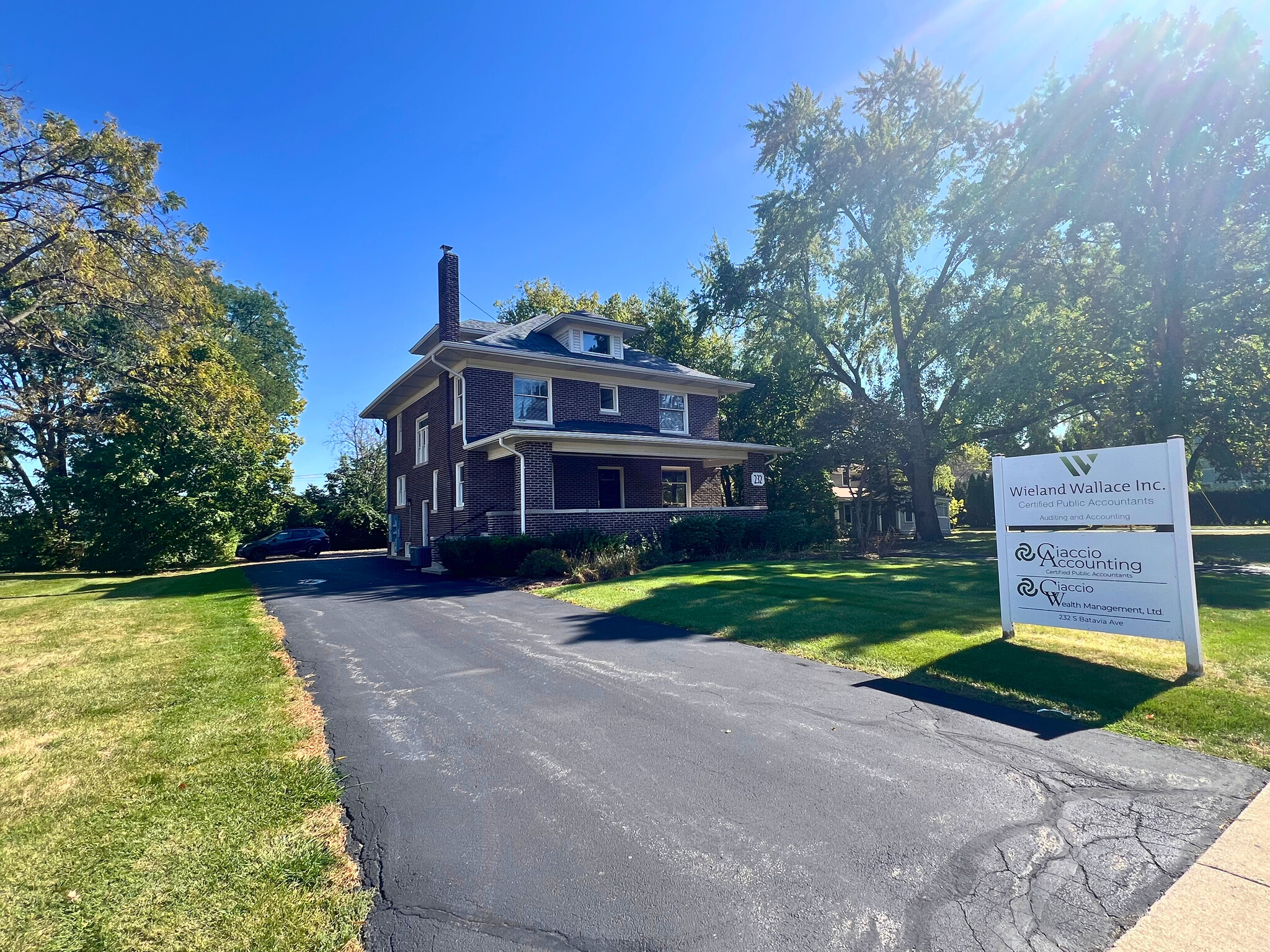 232 S Batavia Ave, Batavia, IL for sale Building Photo- Image 1 of 36