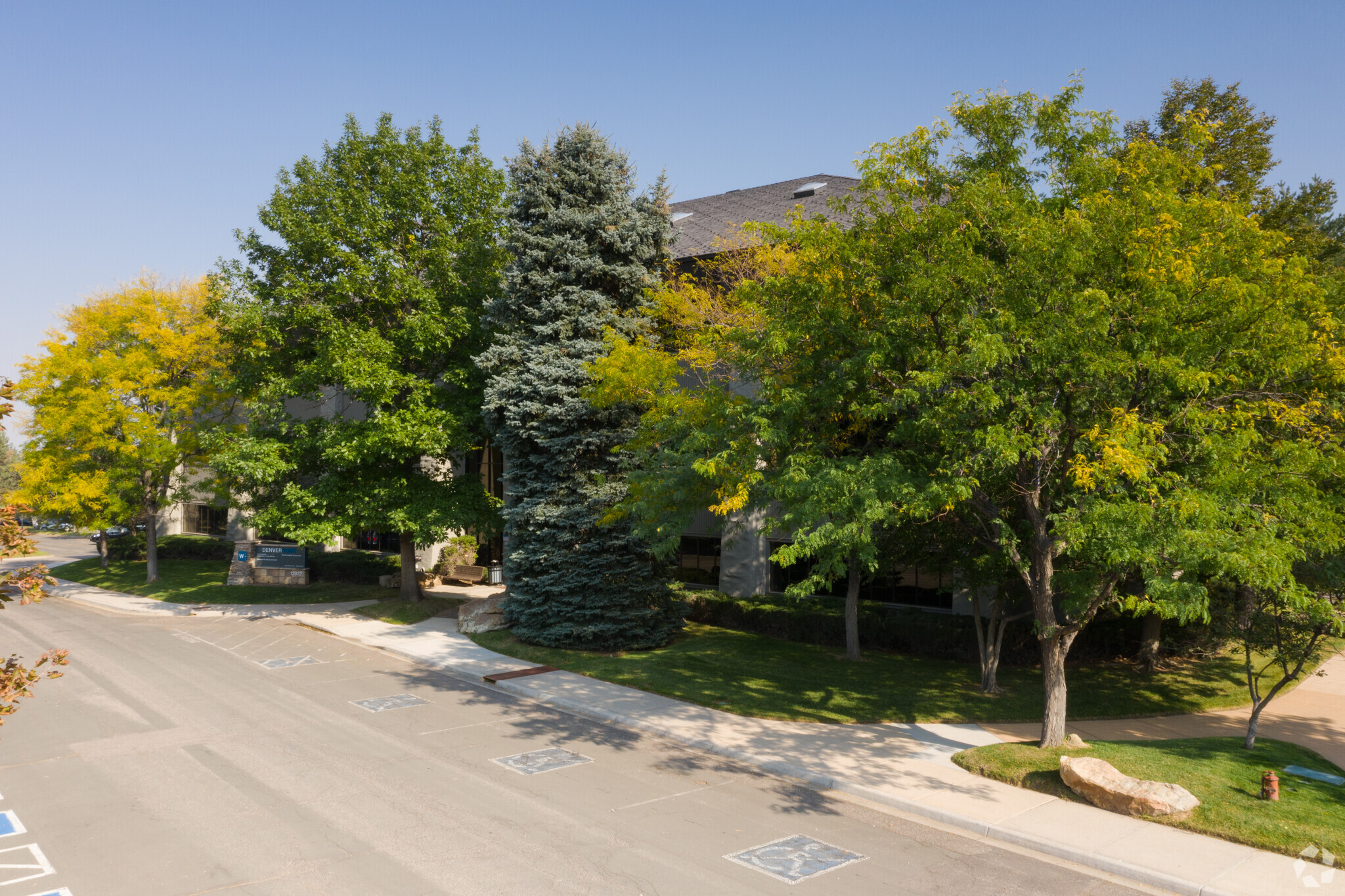 13922 Denver West Pky, Lakewood, CO for sale Primary Photo- Image 1 of 1