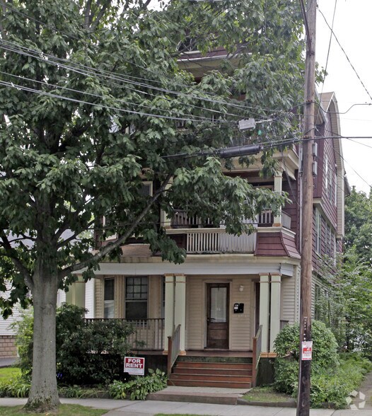 106-108 Lawrence St, New Haven, CT for sale - Primary Photo - Image 1 of 1