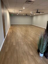418-420 Merrillville Rd, Crown Point, IN for lease Interior Photo- Image 2 of 3