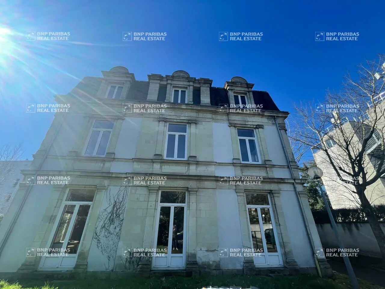 Office in Nantes for sale Building Photo- Image 1 of 15